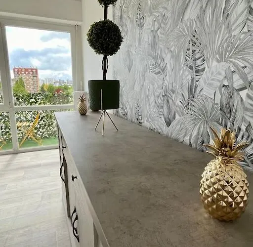 Le Tropical アパート